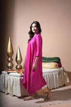 Load image into Gallery viewer, Pink Badla/Mukeish Kurta With Lumpi Pants