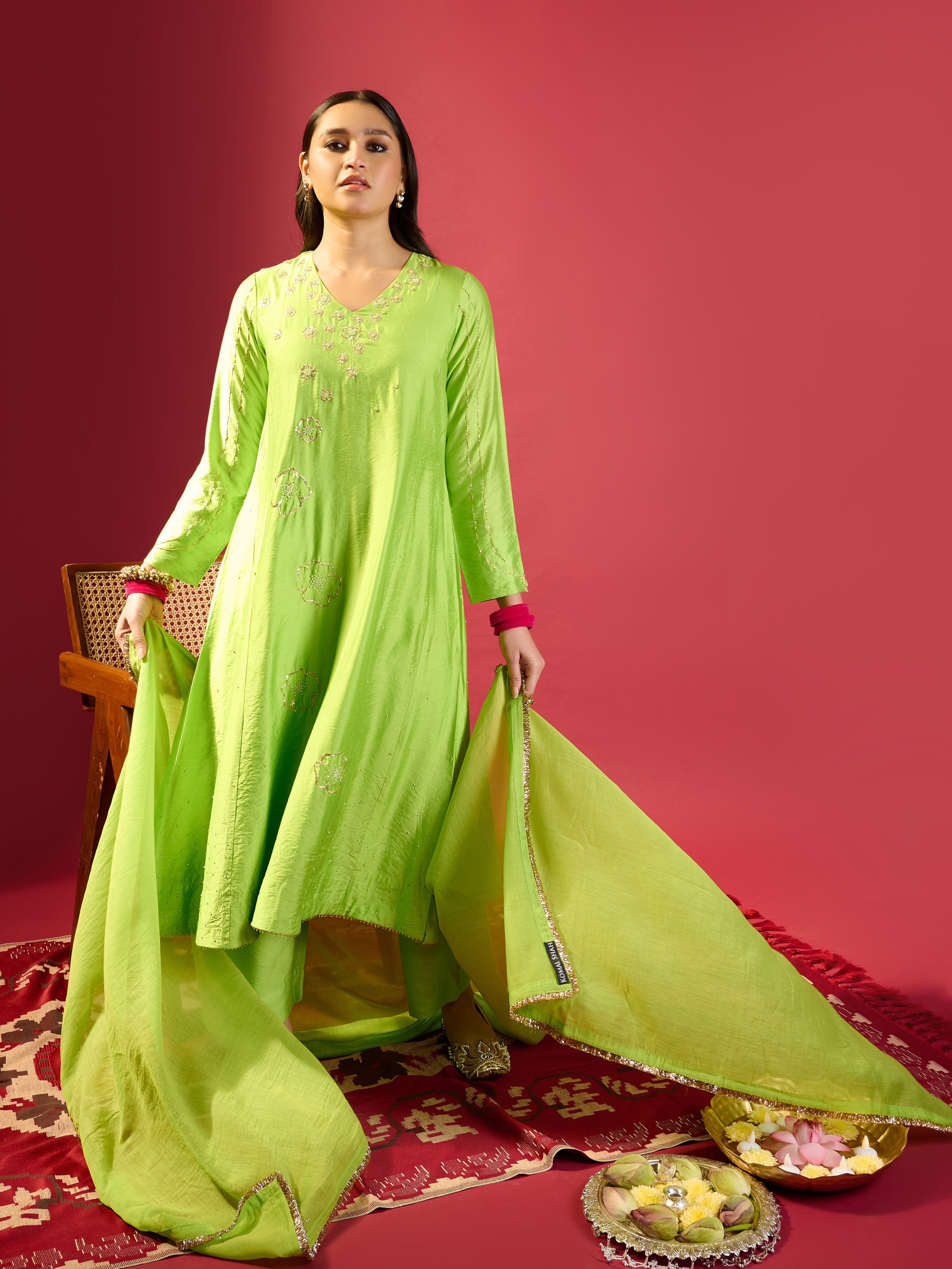 Parrot green Heirloom Kurta Set main image 0
