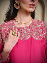 Load image into Gallery viewer, Pink Shoulder Scallop Kurta Set