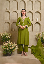Load image into Gallery viewer, Mehandi Green Paisley Kurta Set