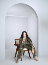 Load image into Gallery viewer, Black Tailored Jacket With Wide Leg Pants