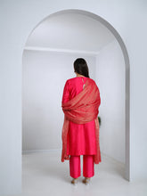 Load image into Gallery viewer, Hot Pink Keri Kurta Set