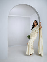 Load image into Gallery viewer, Cream Classic Saree With Diamond Blouse
