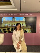 Load image into Gallery viewer, White Keri Kurta Set