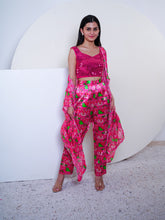 Load image into Gallery viewer, Straight Pants With Blouse And Cape