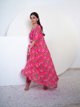 Load image into Gallery viewer, Straight Pants With Blouse And Cape