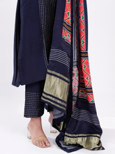 Load image into Gallery viewer, Sitaara Kurta Set