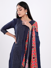 Load image into Gallery viewer, Sitaara Kurta Set