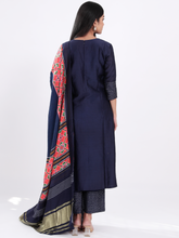 Load image into Gallery viewer, Sitaara Kurta Set