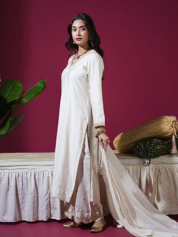 Off White V Neck Marori Kurta Set