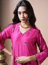 Load image into Gallery viewer, Pink Mor Straight Kurta Set
