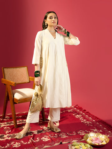 Off-White Embroidered Pocket Kurta Set
