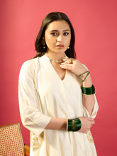 Load image into Gallery viewer, Off-White Embroidered Pocket Kurta Set
