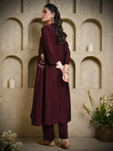 Load image into Gallery viewer, Dark Wine Antique Flower Pocket Kurta Set
