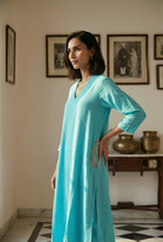 Load image into Gallery viewer, Turquoise Paisley Pocket Kurta Set
