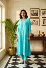 Load image into Gallery viewer, Turquoise Paisley Pocket Kurta Set
